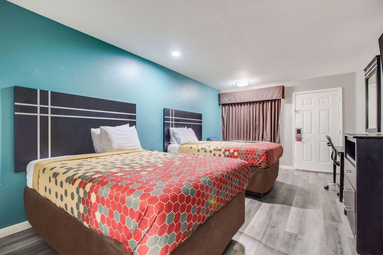 Econo Lodge Houston Brookhollow Luaran gambar