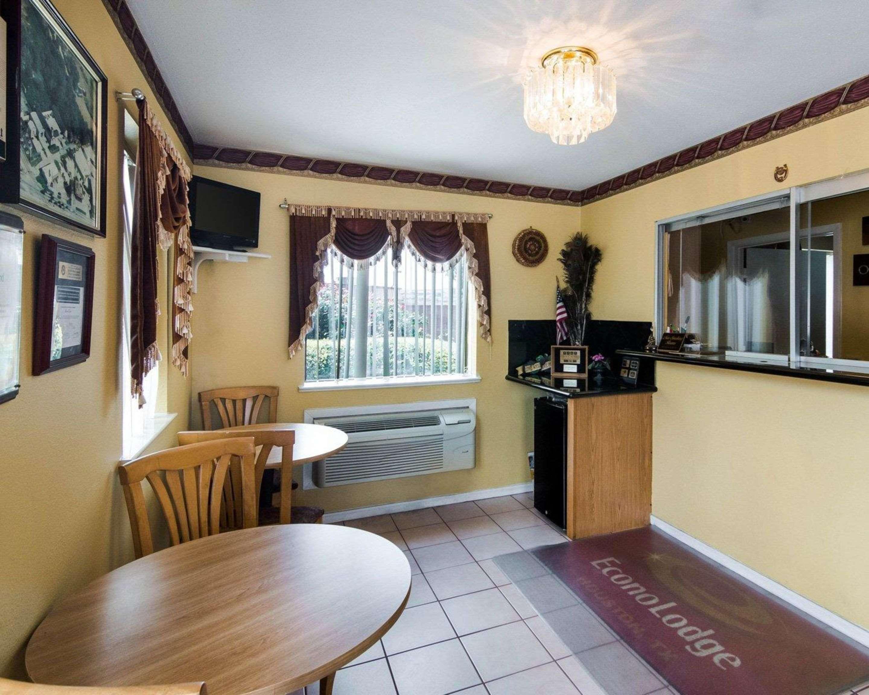 Econo Lodge Houston Brookhollow Luaran gambar
