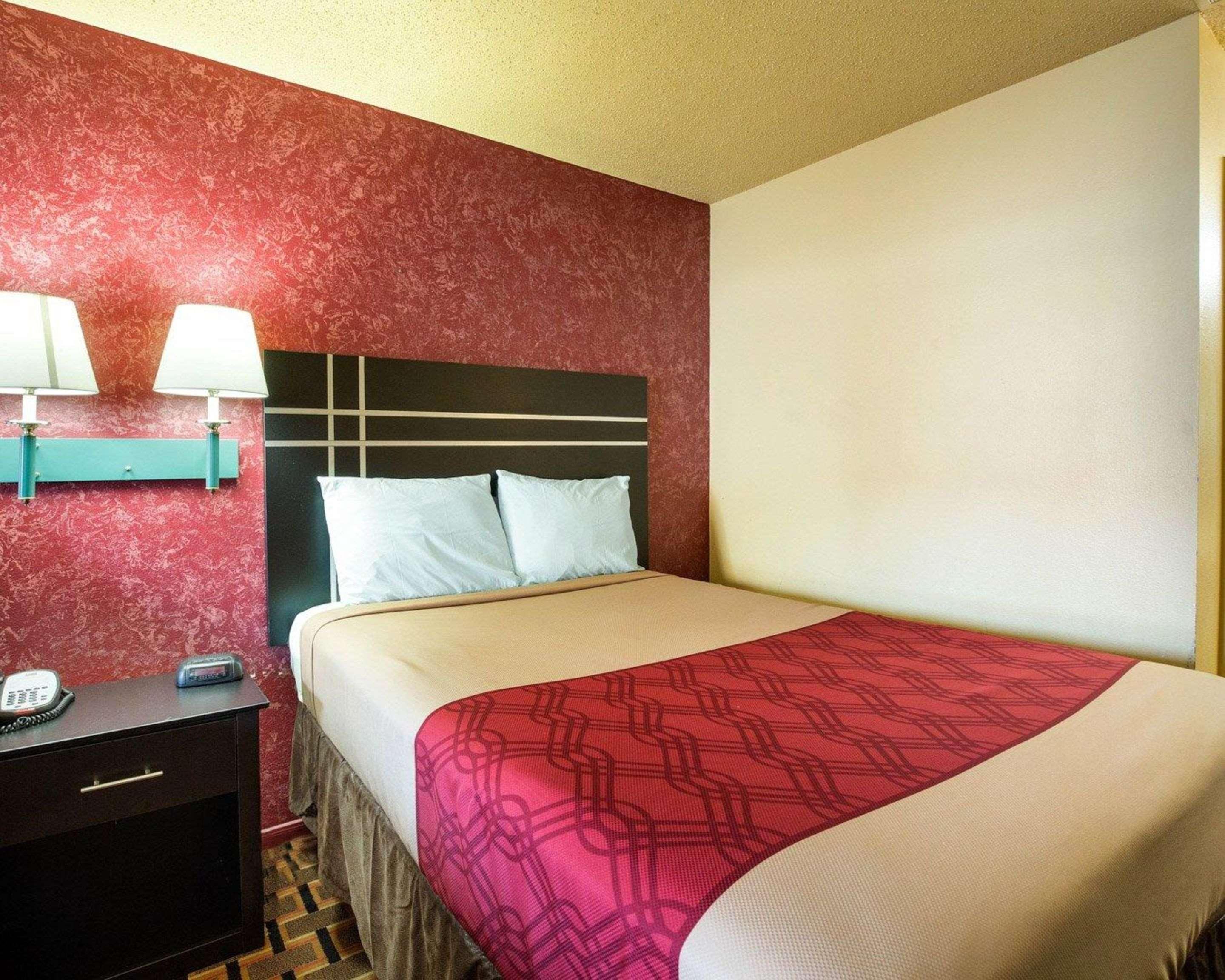 Econo Lodge Houston Brookhollow Luaran gambar